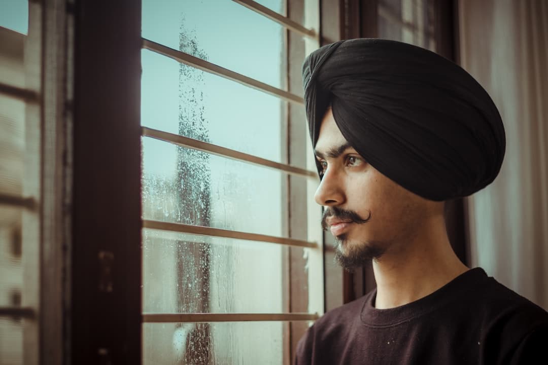 Davinder Singh: 100 millió bit