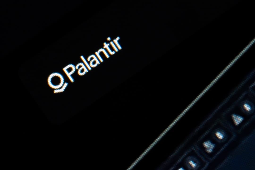 Az Intel korábbi Qualcomm vezetőt igazolt az AI-részleg élére