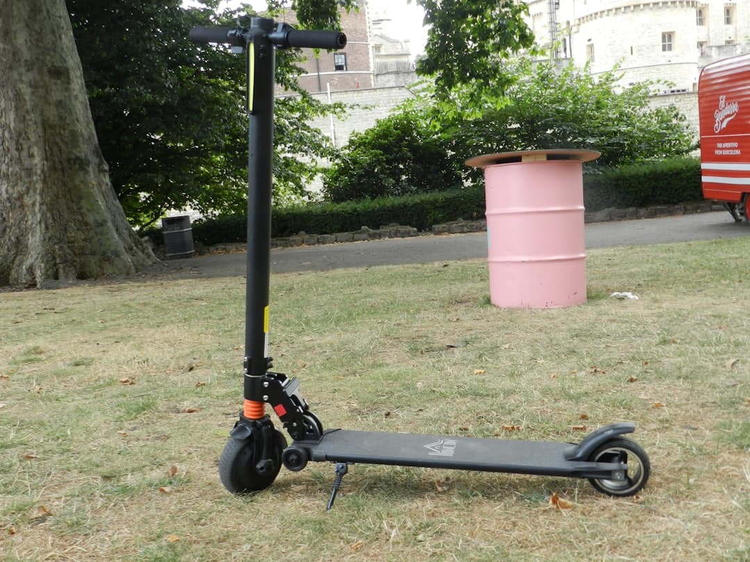 A Segway Navimow X3 300 dollárral olcsóbban mossa le a riválisait