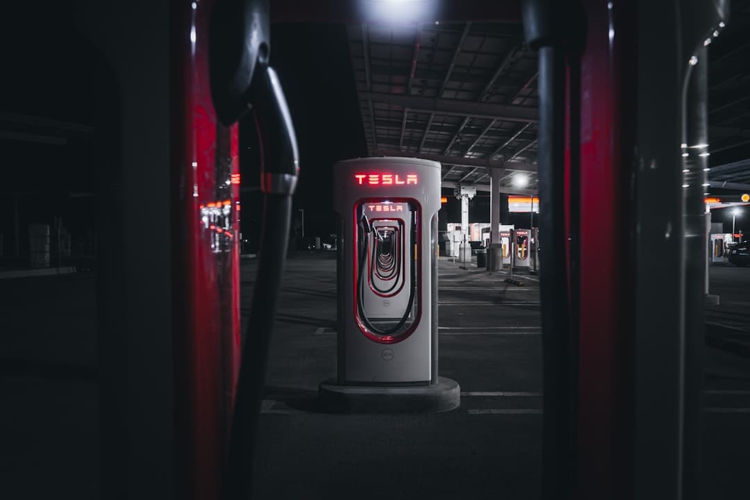 A Tesla megosztja AMR-stratégiáját a régi gyárak modernizálására a 2026-os Robotics Summiton