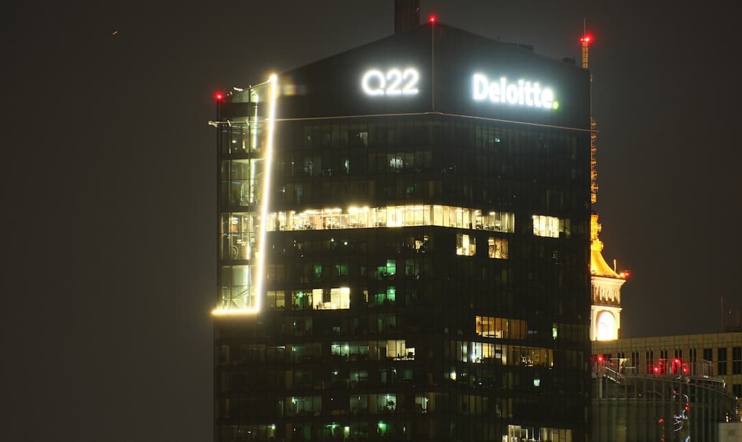 AI 2035-re szétzúzza a konzultációs óradíjat — figyelmeztet a Deloitte