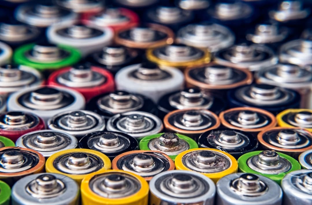 Akkumulátor-startupokat vetnek be az AI-adatközpontok az energiatüskék ellen