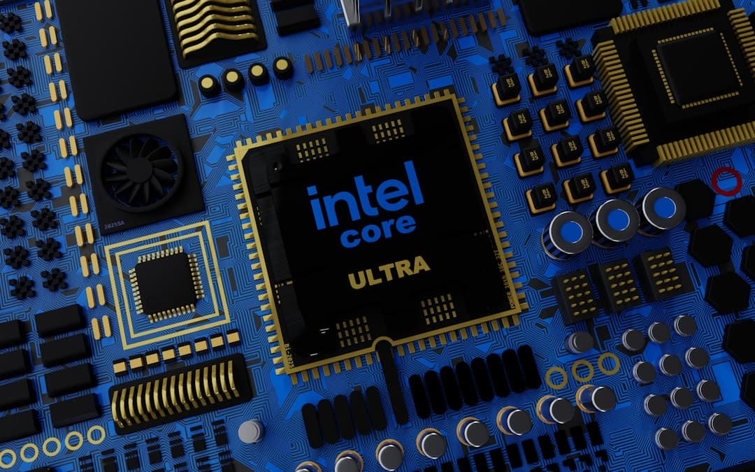 Az Intel Wildcat Lake chipek 40 TOPS AI-teljesítménnyel támadnak a MacBook Neo ellen