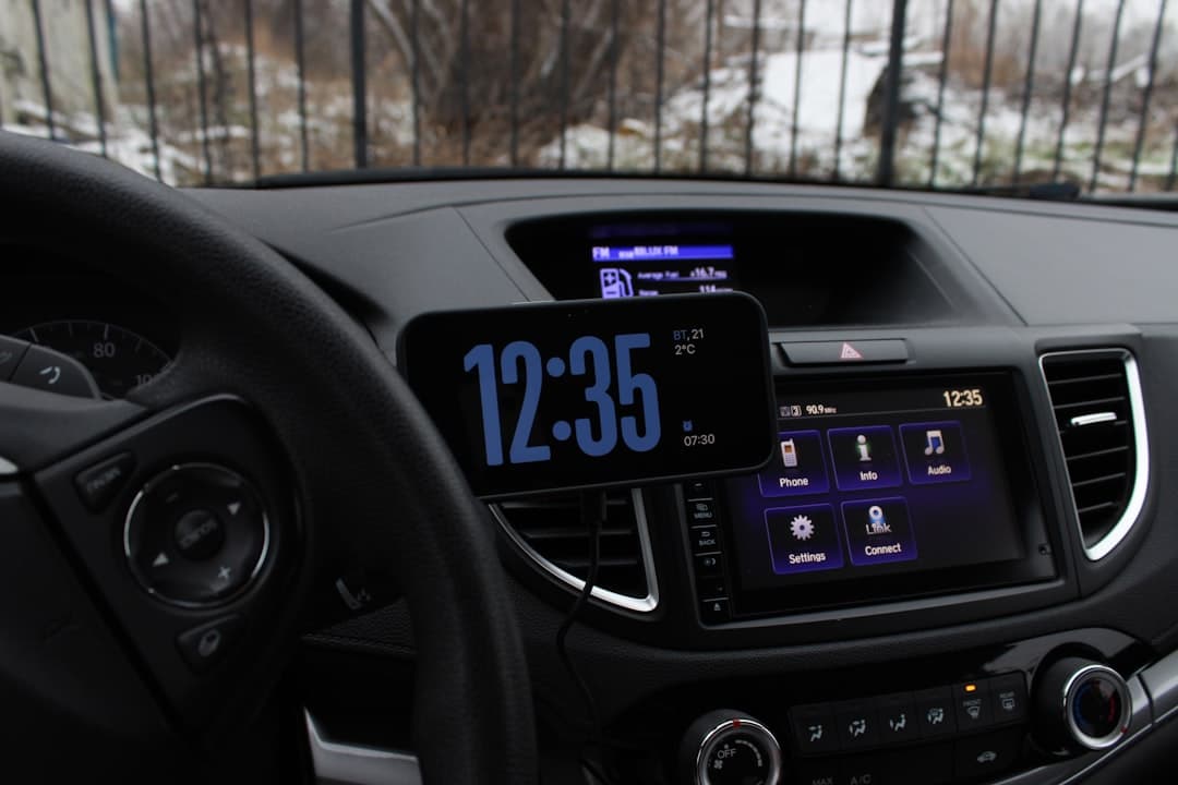 Az OpenAI ChatGPT-je mostantól CarPlay-en is elérhető