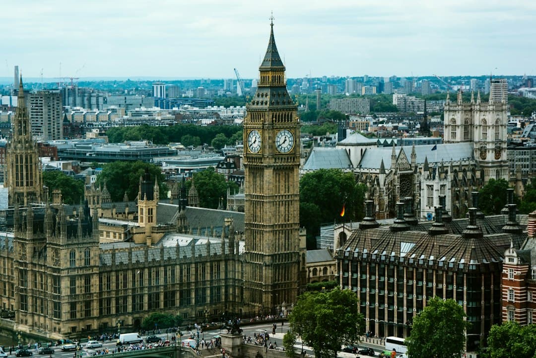 Britannia nem támaszkodhat idegen AI-ra, figyelmeztet a Turing Intézet vezetője