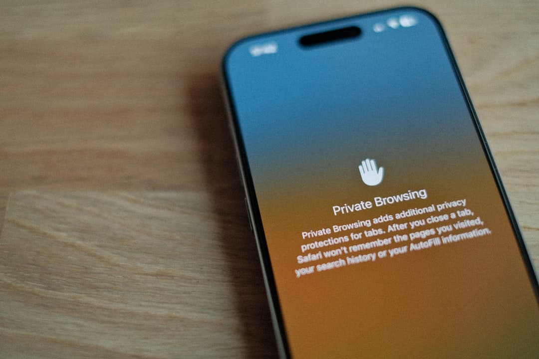 CRUX: AI-ügynök két hibával publikált iOS appot az App Store-ba