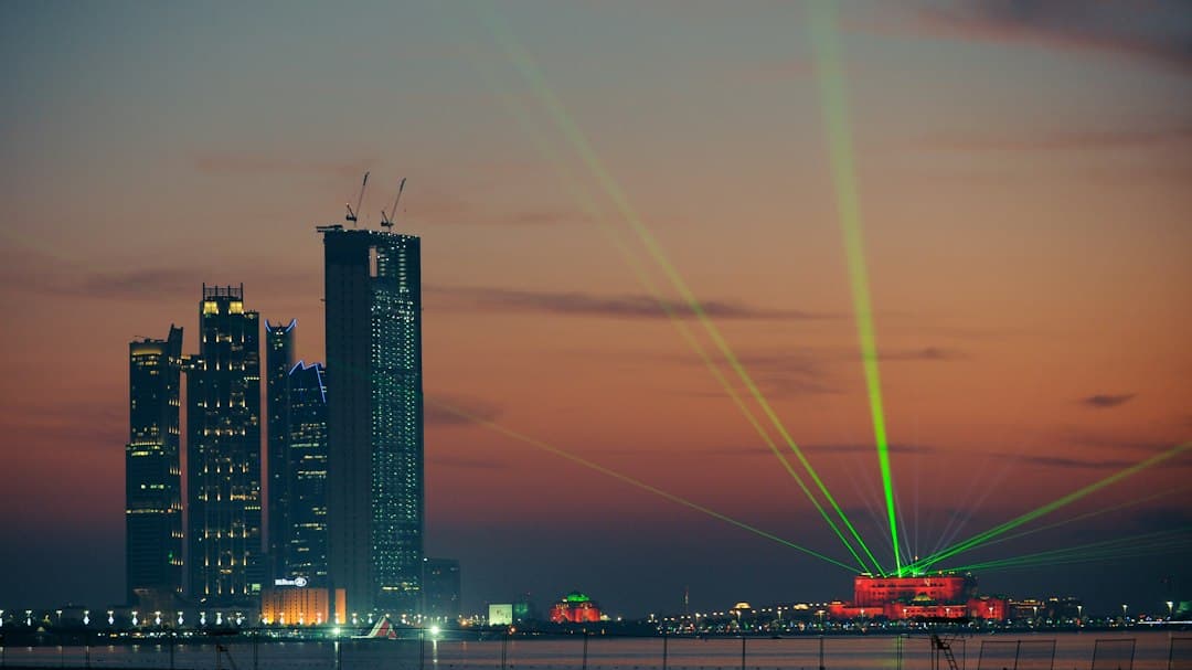 Emirati arab nyelvre szabott AI-modellt dob piacra az Abu-Dzabi székhelyű TII