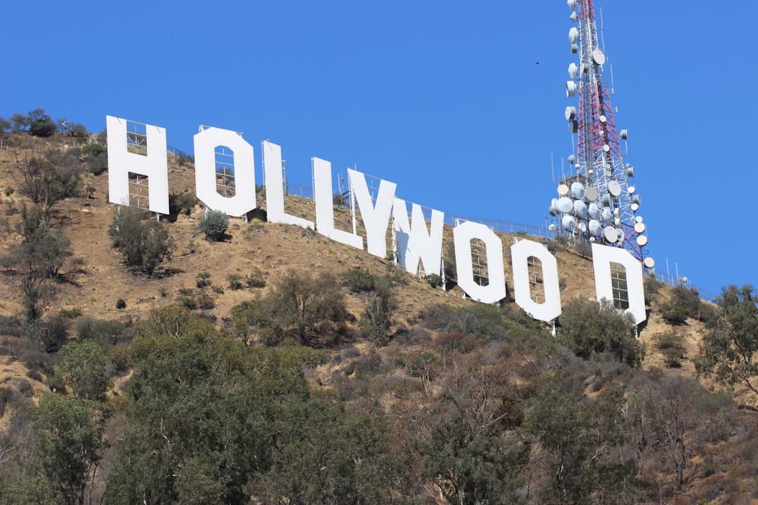 Ingyenes regiszterrel irányíthatja a Hollywood sztárok képmását az AI