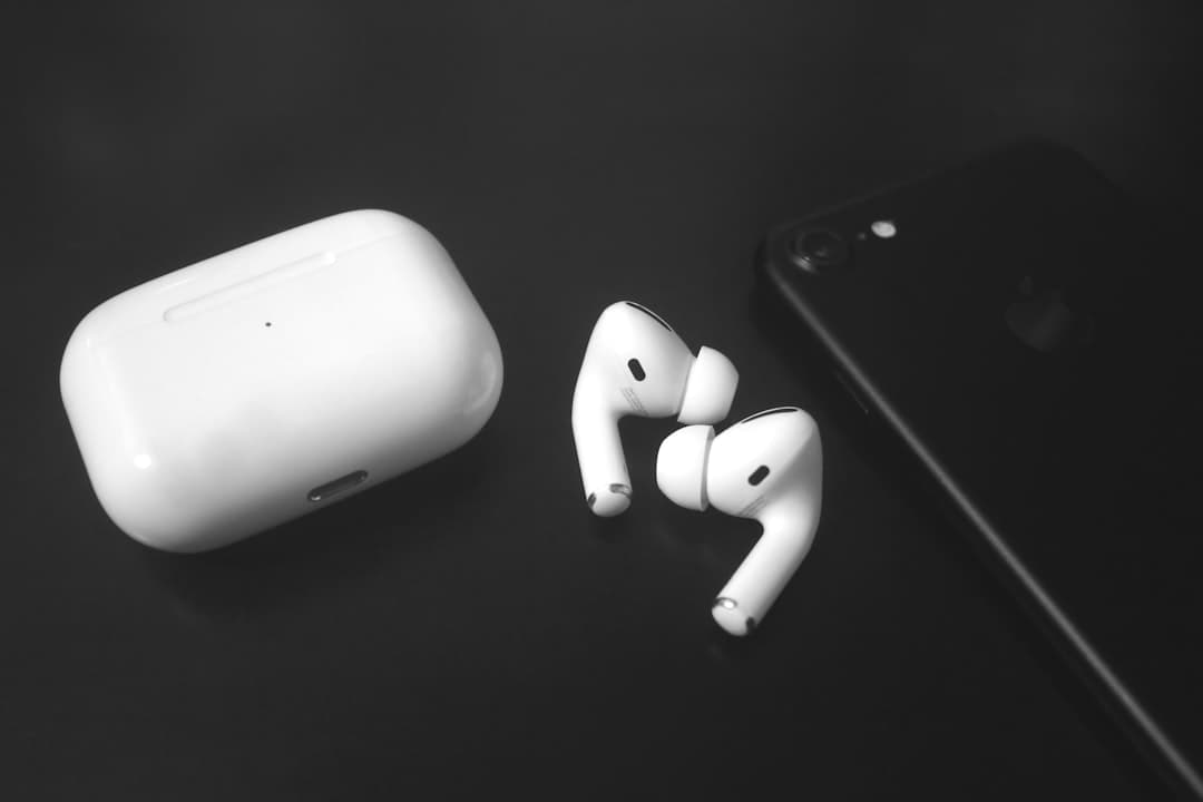 Kamerás AirPods-szal készül az Apple — szivárgott videó a Visual Intelligence funkcióról