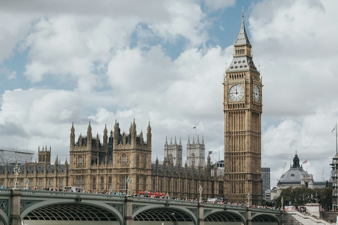 Kilencvenezer AI-botot szűrtek ki a brit e-cigaretta-konzultációból