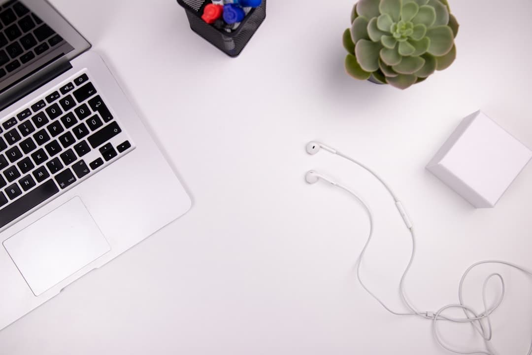 MacBook notchba költözik az Apple Intelligence-t használó NotchNest AI
