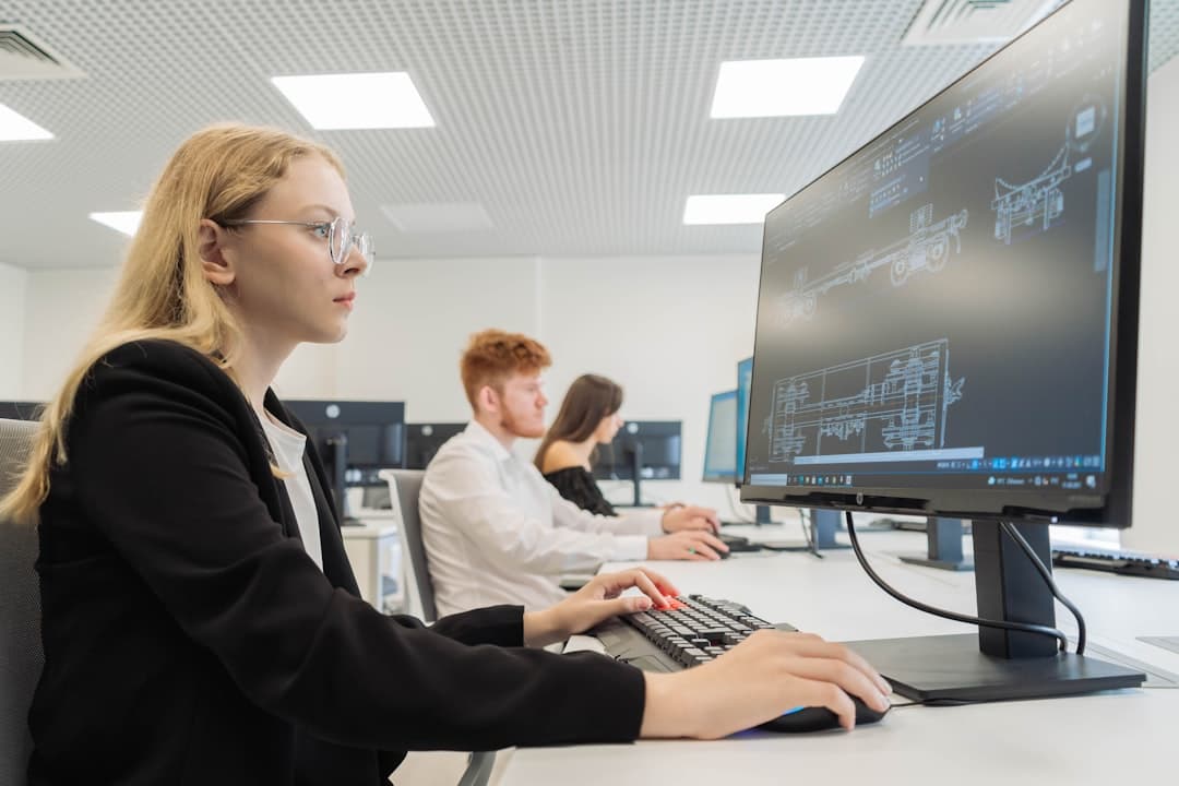 Új algoritmusokkal gyorsul a dinamikus rendszerek rekonstrukciója — logaritmikus időkomplexitással