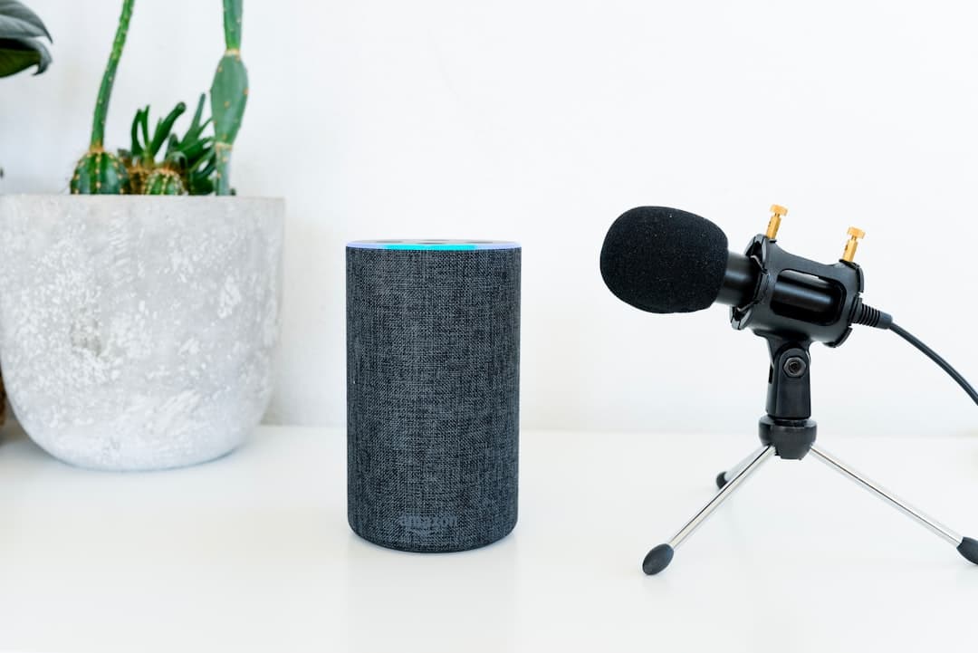 Az OpenAI Whisper modellje felismeri és fordítja a beszédet